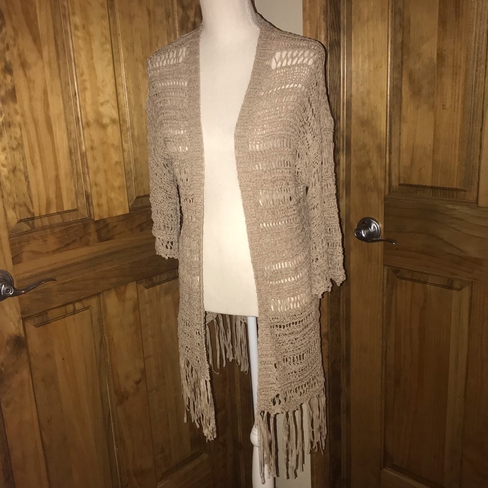 RUE 21 TAN COLORED LARGE TUNIC